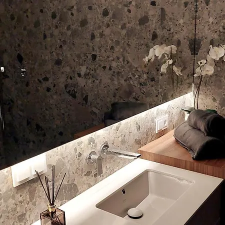 New Flat In Center *